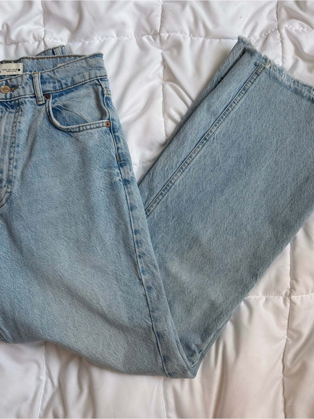 Zara 90s Full Length Light Wash Jeans